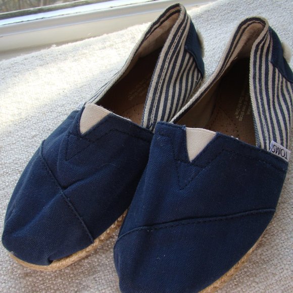 Toms Striped Casual Slip On Loafer Espadrille Flats blue Canvas, Size 6.5 - Picture 1 of 4